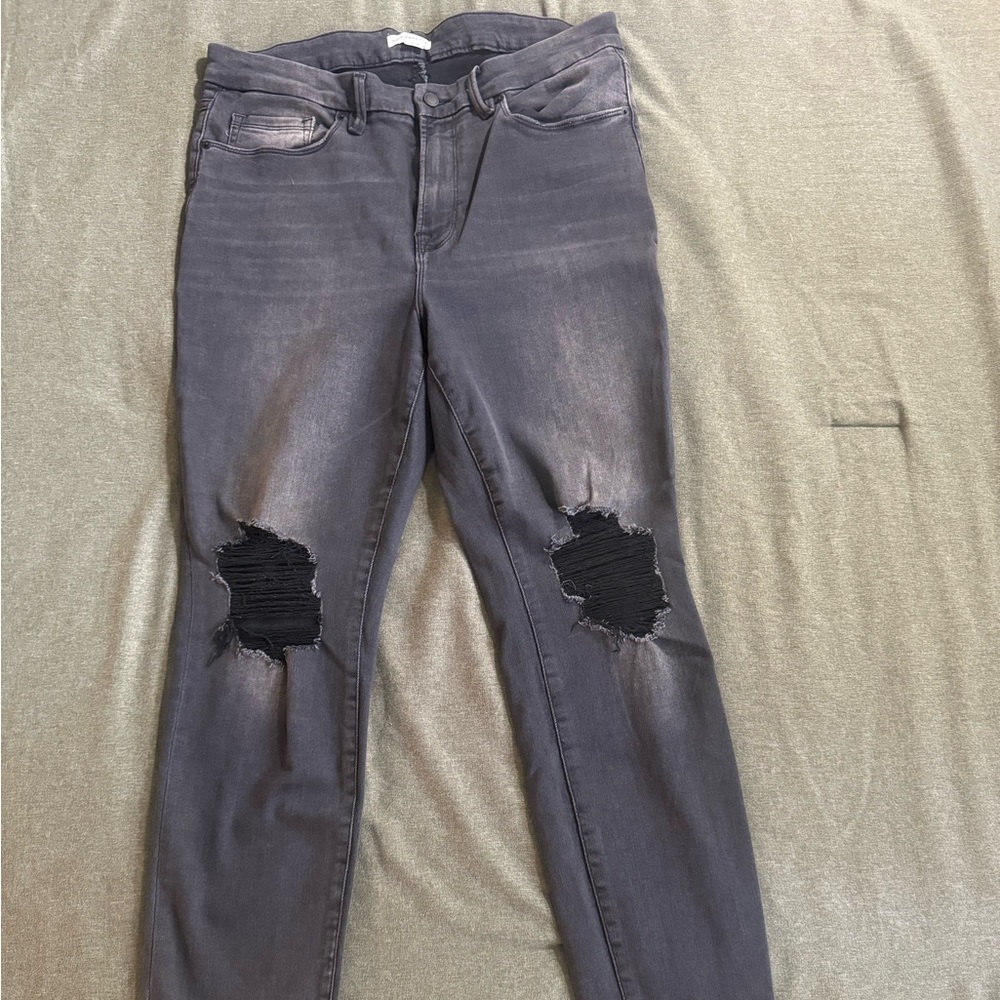 Good American Black Grey Skinny Jeans with Knee Rips